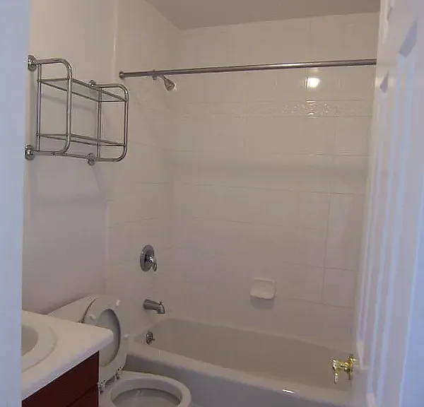360 W 119th St #3C — Photo 5
