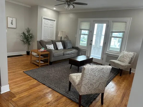 (undisclosed Address), Syracuse, NY 13206