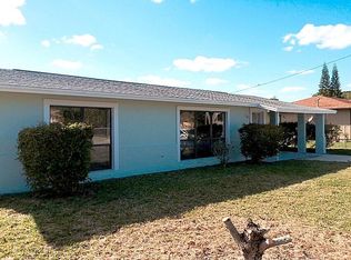 6103 N Myrtle Dr, Fort Pierce, FL 34982