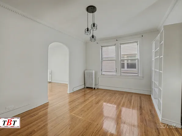 1551 East 32nd Street image 9 of 16