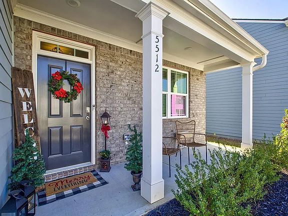 3rd image of 5512 Barberry Ave