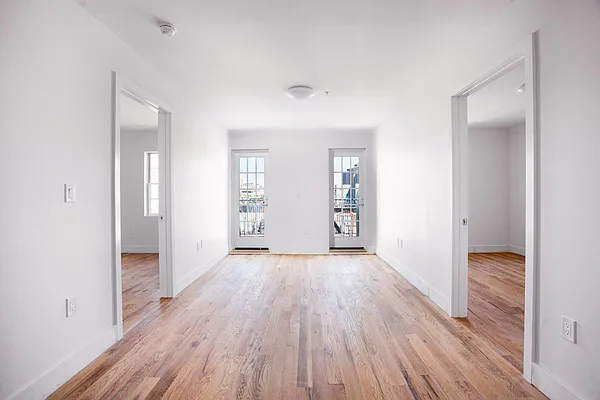 Rented by Bohemia Realty Group | media 2