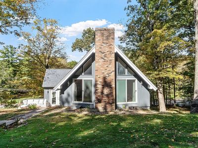 4 Redstone Hill Rd, Sterling, MA, 01564