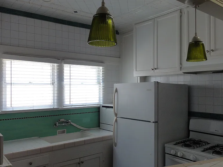 All appliances pictured included
