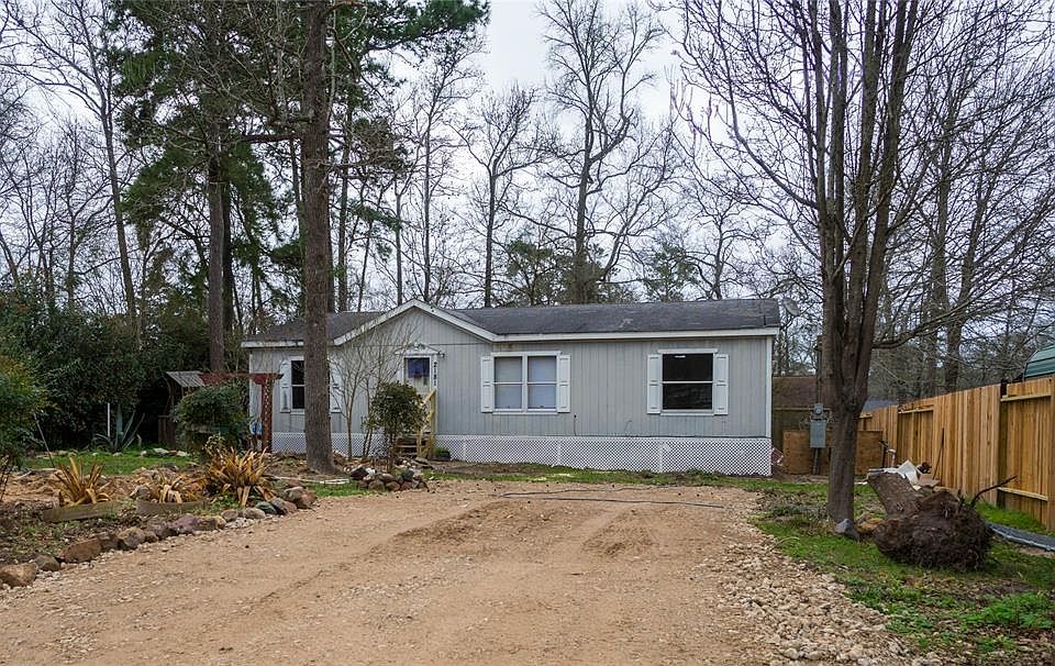 1st image of 2185 Applewood Dr