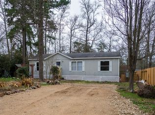 2185 Applewood Dr, Willis, TX 77378