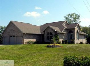 4715 Bell Oak Rd, Williamston, MI 48895