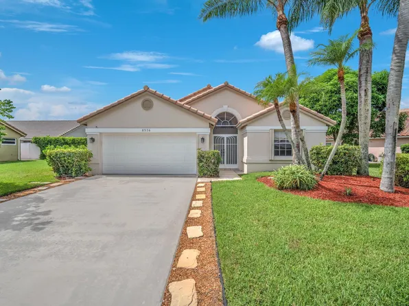 8576 WINDY Circle, Boynton Beach, FL 33472