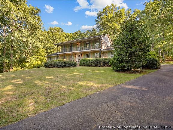 3rd image of 515 Valley Rd