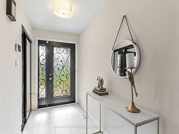 4th image of 59 Marita Pl
