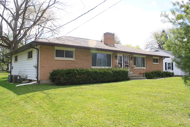 63 Pine Ct