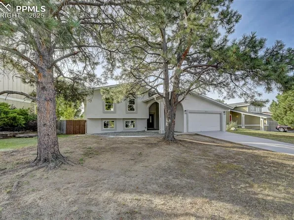 3275 Bell Mountain Dr, Colorado Springs, CO 80918