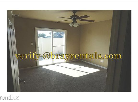 429.5ColorowDr.-wm-room2