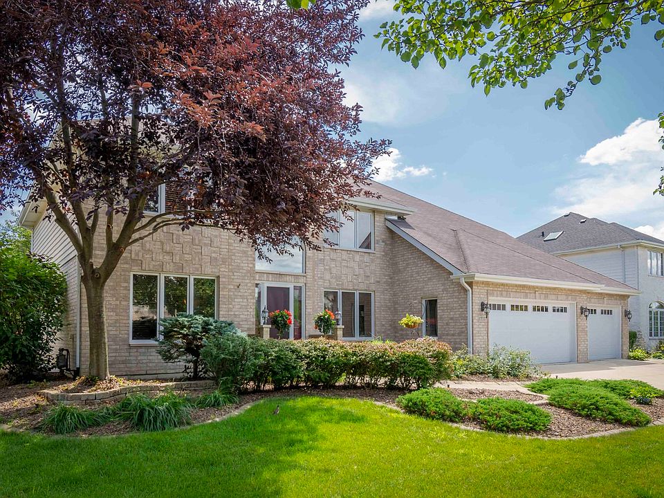 1st image of 17337 Antler Dr