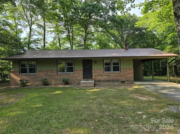 175 Northwood Dr, Troy, NC 27371