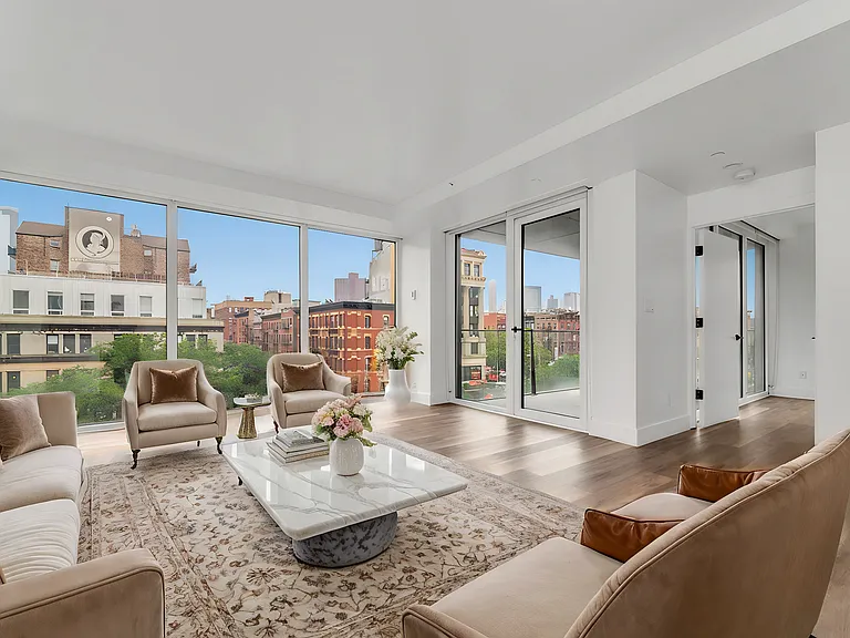 118 Orchard St #10 — Photo 1