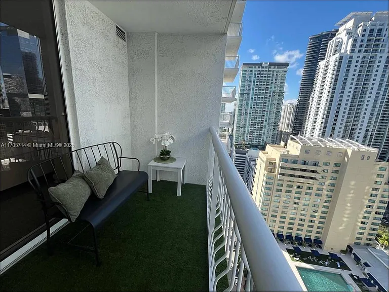 1200 Brickell Bay Dr #3220 — Photo 28