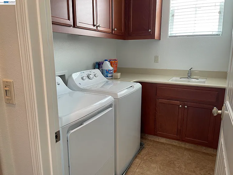 3124 Sweetviolet Dr — Photo 15