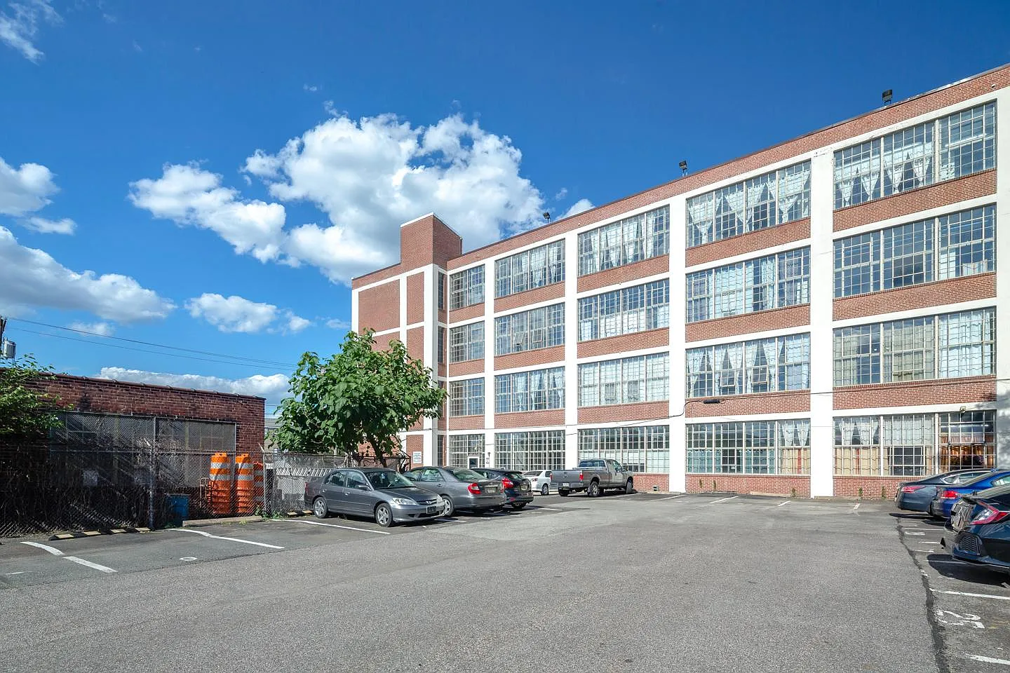Liberties Lofts — Photo 2