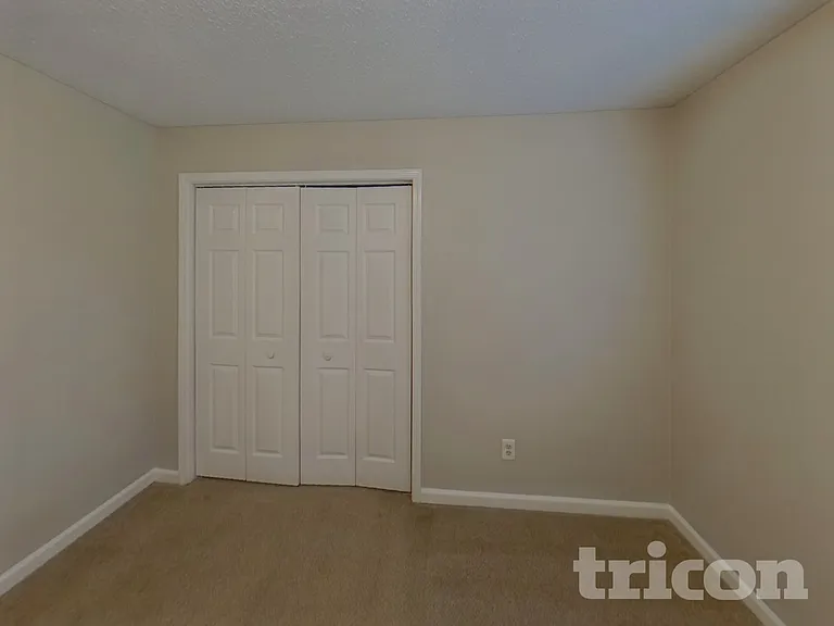 296 Whitney Ln — Photo 13
