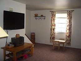 3rd image of 240H Whitestown Vlg APT H