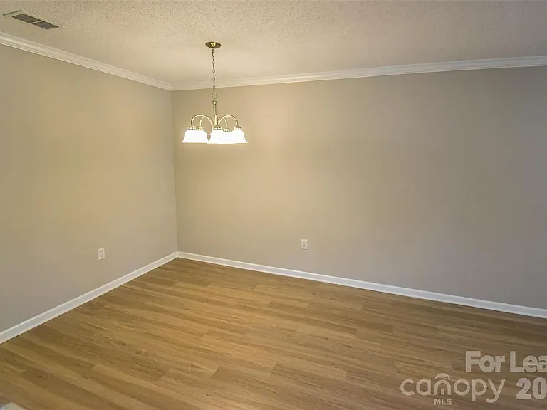 15469 Asterwind Ct — Photo 5
