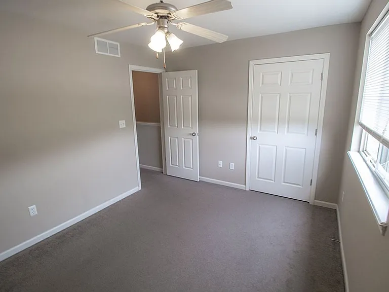214 Arctic Wolf Ct — Photo 30