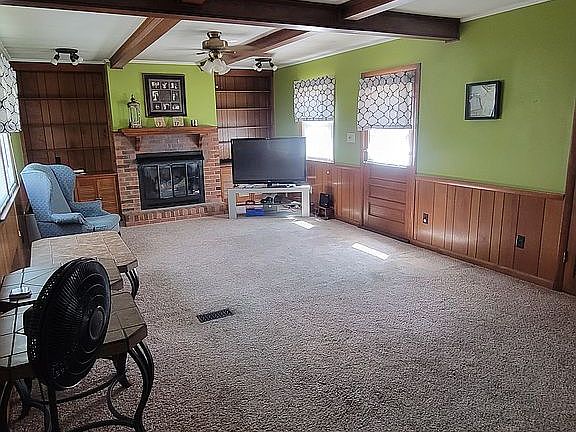 5th image of 2407 Venetian Way