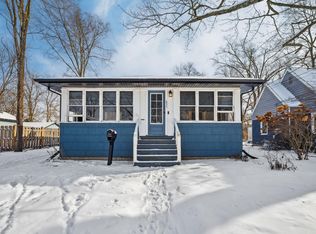 635 N 12th St, Niles, MI 49120