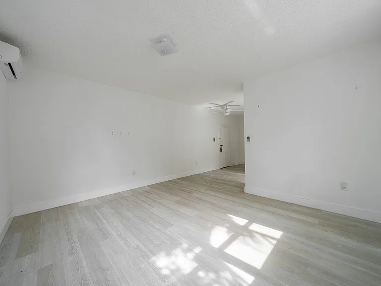 1/1 $1,800/mo, newly renovated, find your rhythm in Miami! / 1/1 $1,800/mes, remodelado, encuentr... — Photo 10