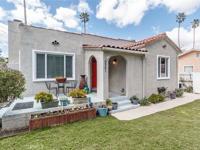6921 Amigo Ave, Reseda, CA, 91335