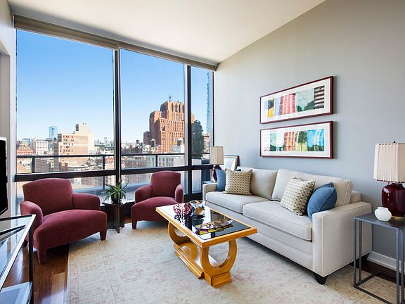 4th image of 99 Warren St APT 11C