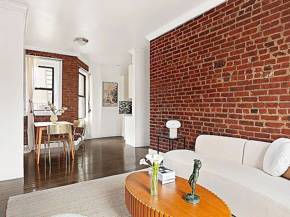 4th image of 21-06 35th St #5