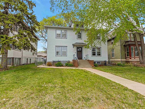 2nd image of 213 S Spring Ave