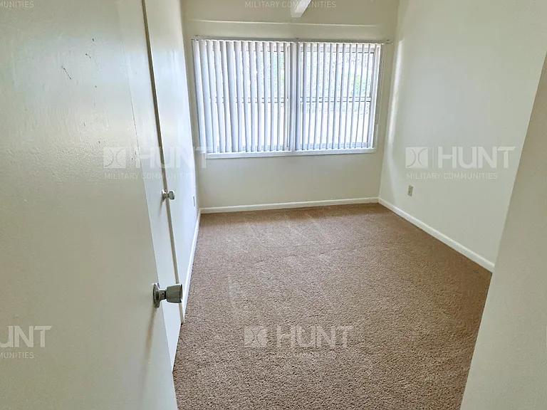 103 Saunders Rd #B — Photo 7