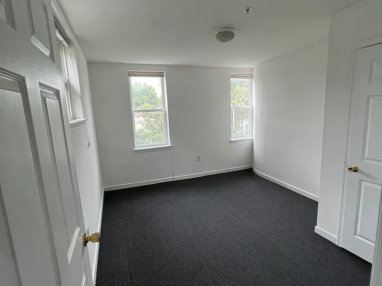 4500 Walnut St #202 — Photo 7