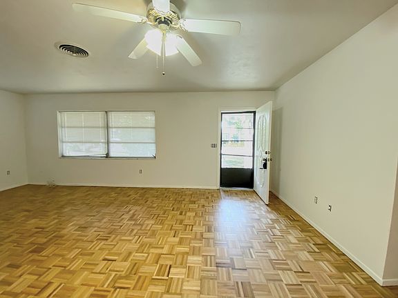 3rd image of 3113 10th St N