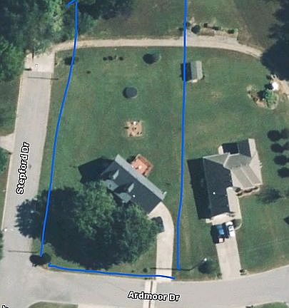 5th image of 275 Ardmoor Dr