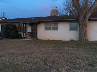 1205 S 6th St, Lovington, NM 88260