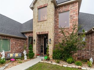 905 Summit Ridge Dr, McAlester, OK 74501