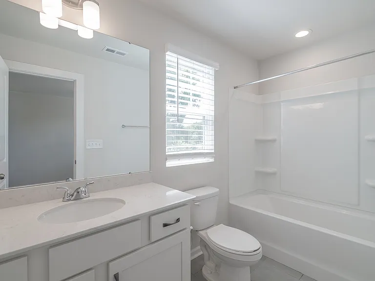223 Hoskins Avenue Dr #1 — Photo 34
