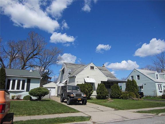 2nd image of 24 Moulton Ave