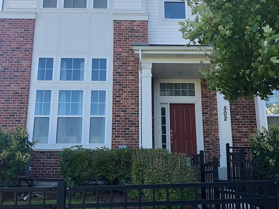 1st image of 502 Plaza Pl #502
