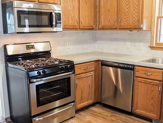 5th image of 2205 Otterbin St