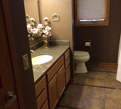 5th image of 1429 Tamarack Ln