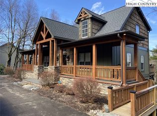 326 Green St, Blowing Rock, NC 28605 | Zillow