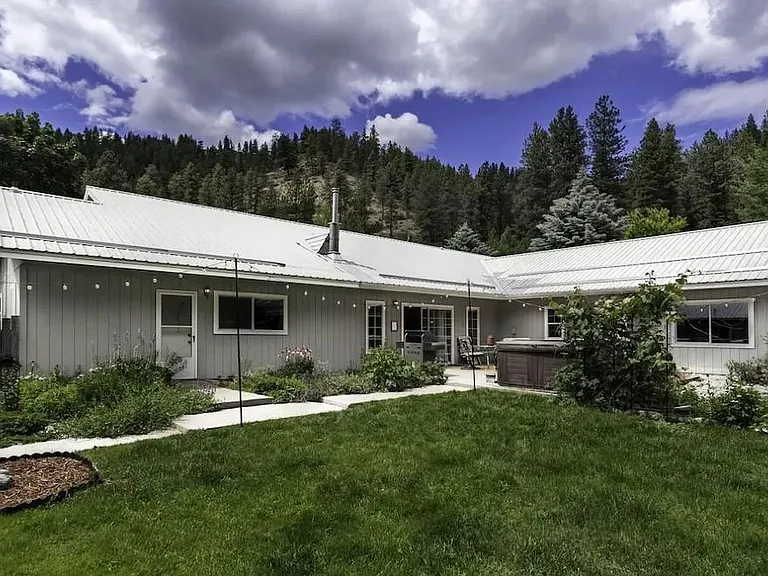 24 Adler Bach Ln — Photo 4