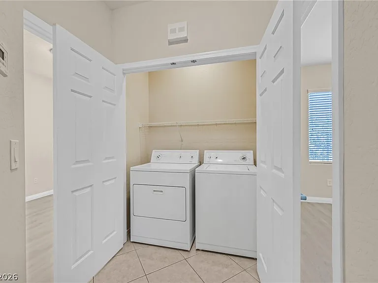 2407 Jada Dr — Photo 8