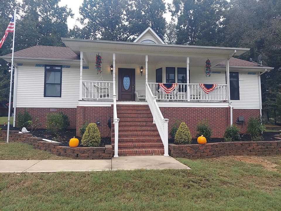1st image of 400 Jackson Forest Rd