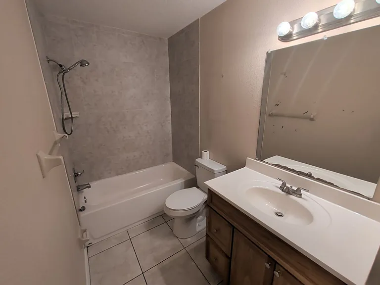 2560 E Constance Ct #4 — Photo 6